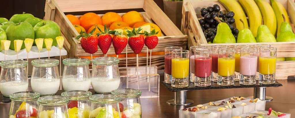 Nh Potsdam Hotel Restaurant photo