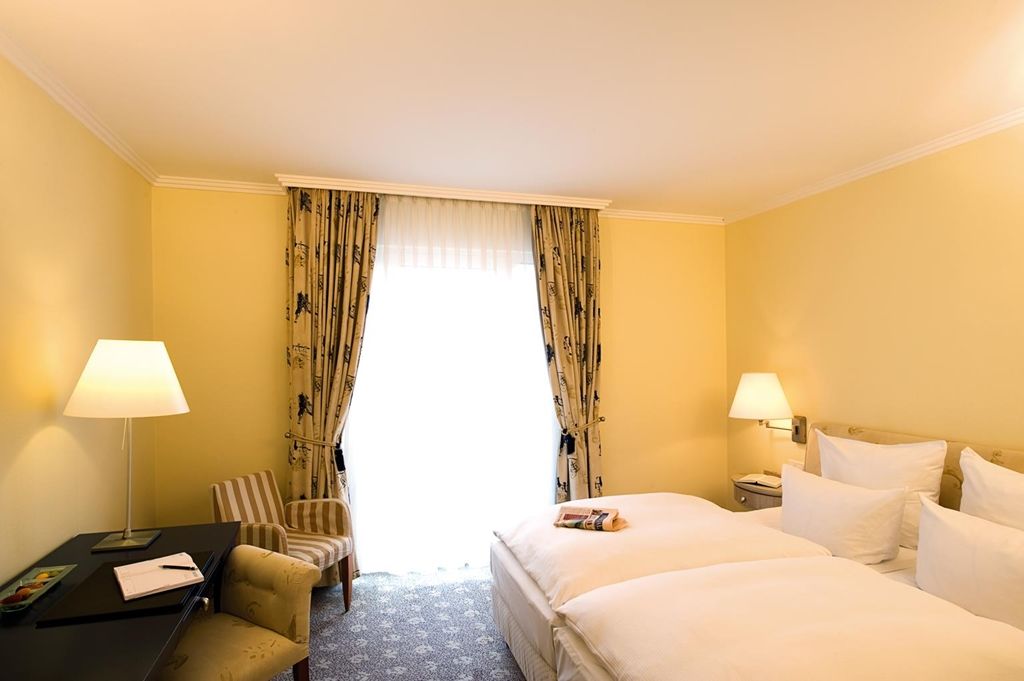 Nh Potsdam Hotel Room photo